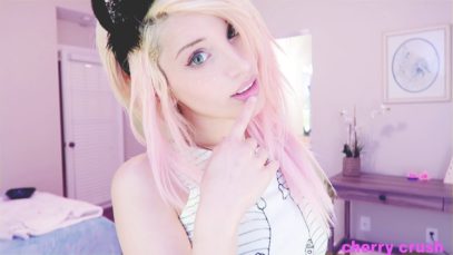 ASMR ♡ Ear Biting , Whispering , Trigger words , Gum Chewing