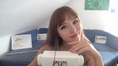 ASMR – Ear licking