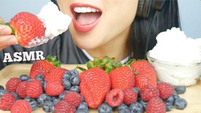 ASMR FRESH STRAWBERRY + BLUEBERRY + RASPBERRY + WHIPPED CREAM (EATING SOUNDS) NO TALKING | SAS-ASMR