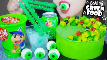 ASMR GREEN FOOD ( AVOCADO CAKE , EYEBALL GUMMY , ROCK CANDY , GRAPES JELLY JUICE ) LINH-ASMR