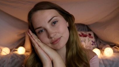 ASMR In A Pillowfort