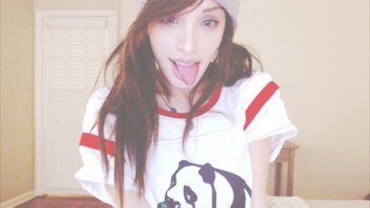 ASMR / Inaudible Whispering /  Kissing / Gum Chewing / Eating / Mouth Sounds / Tooth Brushing
