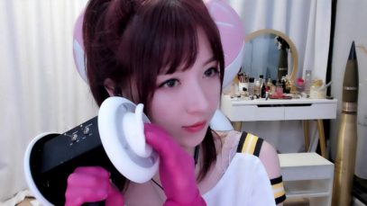 ASMR LUNA ?小女巫露娜 ASMR Sleep/丝袜按摩口腔音放松 (No Talking)