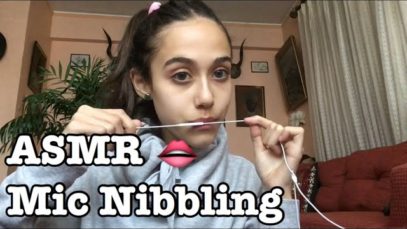 ASMR-Mic Nibbling-Comiendo Hielo-Tapping?