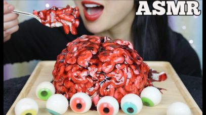 ASMR MYSTERY BRAIN CAKE + EYEBALL JELLY *HALLOWEEN EDITION (EATING SOUNDS) NO TALKING | SAS-ASMR