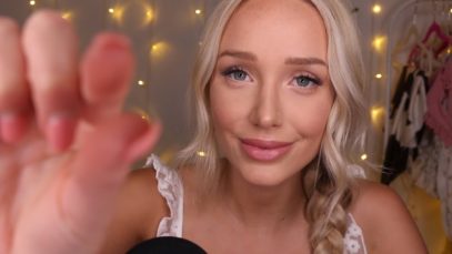 ASMR Plucking You To Sleep ?