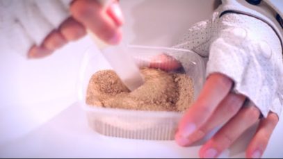 [ASMR] Scratching & Packing dry SAND w/ CRINKLY Paper – NO TALKING