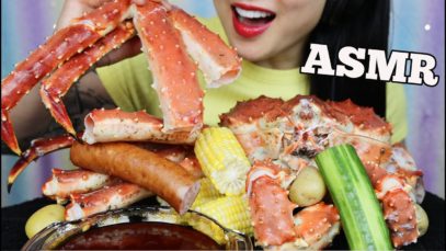 ASMR SEAFOOD FEAST WHOLE KING CRAB + SAUSAGE + CORN + POTATOES (EATING SOUNDS) NO TALKING | SAS-ASMR