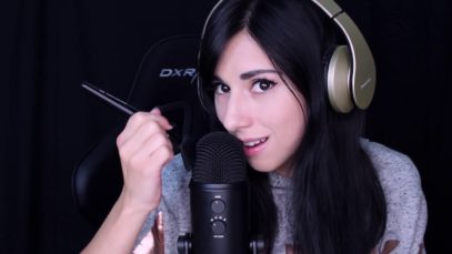 ASMR Simple Mouth Sounds and Mic Brushing on the Blue Yeti – Breathing, Mixed Triggers