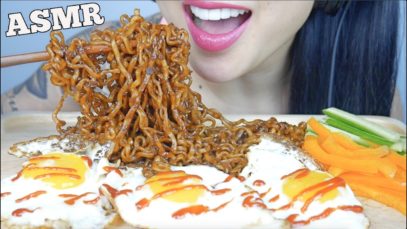 ASMR SPICY KOREAN Jjajang Blackbean NOODLES + FORTUNE COOKIE (EATING SOUNDS) NO TALKING | SAS-ASMR