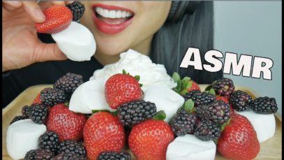 ASMR STRAWBERRY + MARSHMALLOW + WHIPPED CREAM (RELAXING FRUITS EATING SOUNDS) NO TALKING | SAS-ASMR