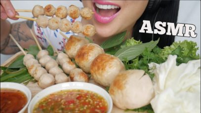 ASMR THAI STREET FOOD *GIANT FISH BALLS (EATING SOUNDS) NO TALKING | SAS-ASMR