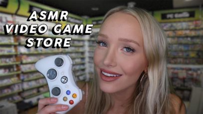 ASMR Video Game Story Role Play ?? (ft. Displate) | GwenGwiz
