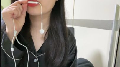 이어폰 입소리 ASMR ? | 이어폰 얌얌 먹기 | 이어폰 마이크 ASMR | 자극적
