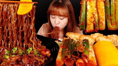 COOKING MUKBANG :) Chicken Black Bean Noodles, Big Green Onion Kimchi, Sweet Radish. | bokyoung