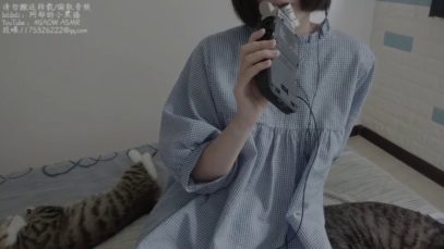 EATING ZOOM SOUNDS，CHEWING【MIAOW ASMR/阿郁的小黑猫】