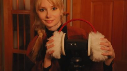 Gentle Ear Muff Brushes for Relaxation ☁ ASMR