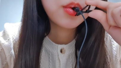 Mic eating mouth sounds ASMR INTENSE 강력한 마이크먹는 입소리