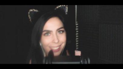 Mic Licking and Kissing & MOST SATISFYING BRUSH ASMR EVER  ??