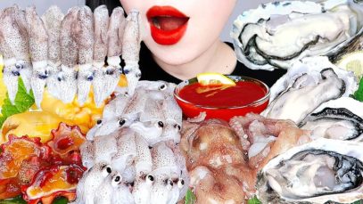 RAW SEAFOOD MUKBANG 꼴뚜기회, 산낙지회, 멍게, 굴 해산물 먹방 SQUID, OYSTER, SEA PINEAPPLE NO TALKING EATING SOUNDS