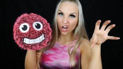 Super Tingly Scratching ASMR