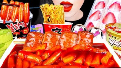 ASMR KOREA CONVENIENCE STORE FOOD MUKBANG 편의점 먹방 Spicy Tteokbokki, Black bean noodles EATING SOUNDS