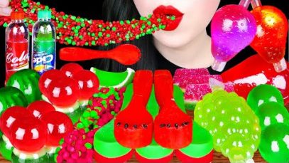 ASMR WATERMELON DESSERTS *EDIBLE SPOONS, LUMINOUS LIPSTICKS 먹는 숟가락, 반짝 립스틱, 수박디저트 먹방 EATING SOUNDS