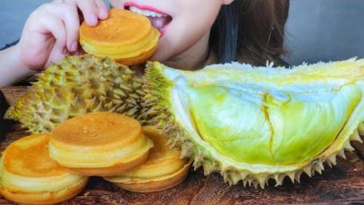ASMR EATING DURIAN COCONUT PANCAKE X DURIAN , EATING SOUNDS | LINH-ASMR