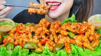 ASMR EATING CHICKEN FEET WITH SPICY THAILAND SAUCE , EATING SOUNDS | LINH-ASMR