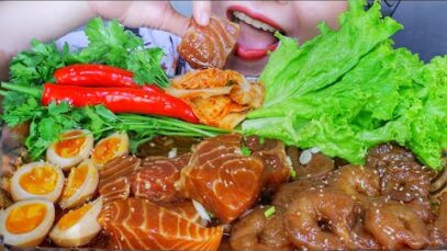 Asmr soy sauce marinated seafood ( raw shrimps , raw salmon ) eating sounds | LINH-ASMR